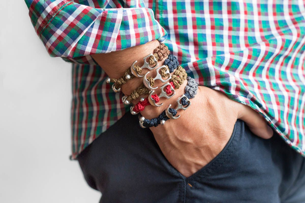 Was bedeutet das Tragen mehrerer Armbänder gleichzeitig aus psychologischer Sicht?