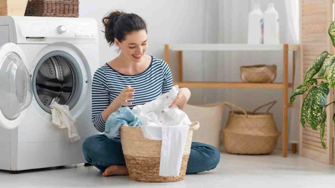 Ihre Wäsche wird nicht mehr muffig riechen. Diese hausgemachte Mischung ersetzt Ihren Weichspüler.