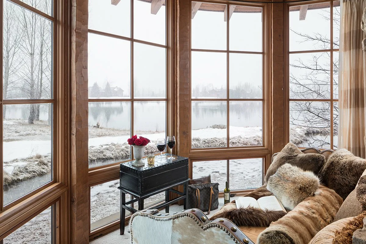Noch günstiger als Brennholz: Wie man ein Haus ohne Strom und Gas heizen kann